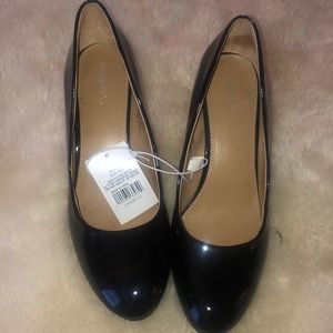 Merona Black patent heels/ pumps